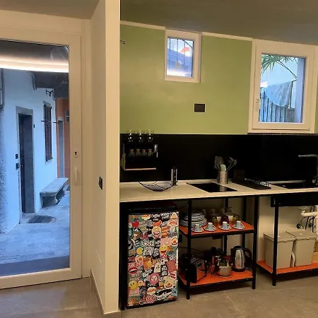 Court House Apartment *